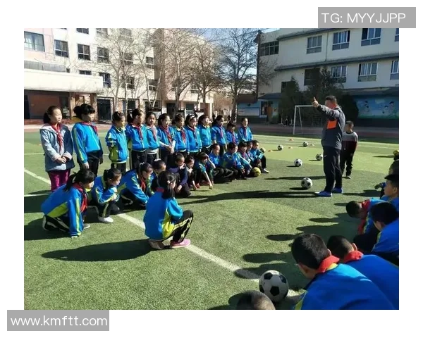 手把手教你制作足球包的详细步骤与图片分享